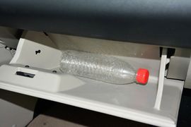 2014款克莱斯勒大捷龙3.6L舒适版