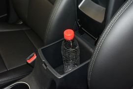 2015款起亚KX3傲跑 1.6L自动两驱PRM