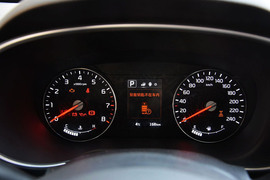 2015款起亚KX3傲跑 1.6L自动两驱PRM