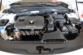 2016款起亚K5 2.0L自动GLS