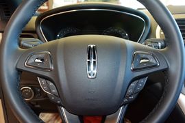 2016款林肯MKC 2.0T两驱尊享版