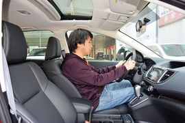 2015款本田CR-V 2.4L四驱尊贵版