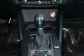 2015款奥迪A3 Limousine 300万纪念乐享版