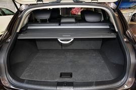 2015款英菲尼迪QX50 2.5L舒适版