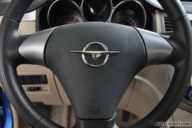 2010款海马欢动1.6L手动舒适型