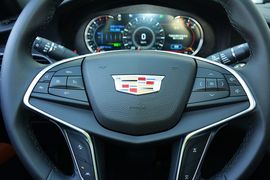 2016款凯迪拉克CT6 28T领先型