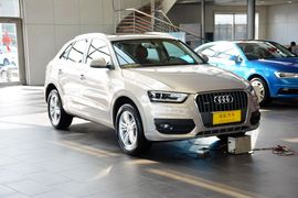 2015款奥迪Q3 35TFSI quattro纪念舒享版