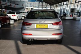 2015款奥迪Q3 35TFSI quattro纪念舒享版