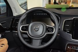 2015款沃尔沃XC90 2.0T T6智雅版 7座