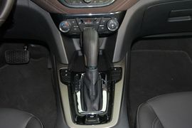 2016款雪佛兰迈锐宝2.0L自动豪华版