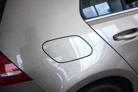 2016款大众高尔夫1.6L自动舒适型