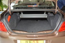 2016款标致301 1.6L手动舒适版