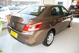 2016款标致301 1.6L手动舒适版