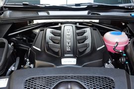 2016款保时捷Macan S 3.0T