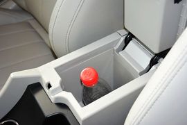 2016款吉利新帝豪1.5L手动豪华型