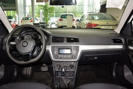 2015款大众朗行230TSI DSG舒适版
