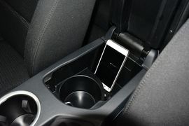 2015款宝马X1 sDrive18i时尚晋级版