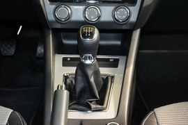 2016款斯柯达明锐1.6L手动创行版