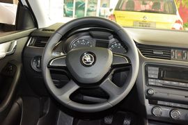 2016款斯柯达明锐1.6L手动创行版