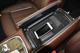 2016款宝马740Li领先型