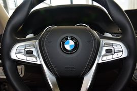 2016款宝马740Li领先型
