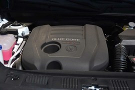 2016款长安CS75 1.8T自动精英型