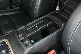 2015款Jeep大切诺基3.0L舒享导航版