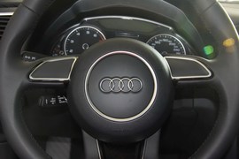 2016款奥迪Q5 40TFSI进取型