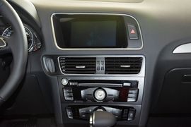 2016款奥迪Q5 40TFSI进取型