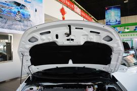 2016款比亚迪e5 300豪华型