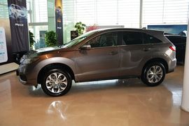2016款讴歌RDX 3.0L两驱精锐版