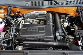2016款大众朗境230TSI DSG豪华版