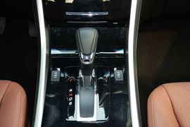 2016款本田雅阁 2.4L CVT智尊版