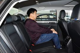 2016款大众帕萨特280TSI DSG尊荣版
