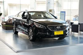 2015款现代索纳塔九 1.6T GX舒适型