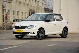 2015款斯柯达晶锐1.6L自动运动版