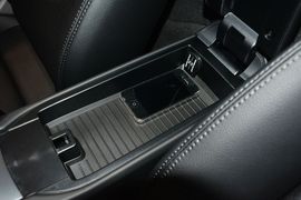 2013款保时捷Cayman S到店实拍
