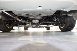 2016款斯巴鲁力狮2.5L全驱荣耀版
