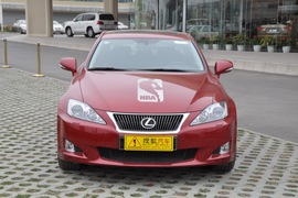 2010款雷克萨斯IS300豪华版