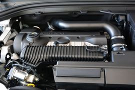 2016款沃尔沃XC60 2.0T T5 AWD 智驭版
