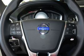 2016款沃尔沃XC60 2.0T T5 AWD 智驭版