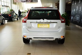 2016款沃尔沃XC60 2.0T T5 AWD 智驭版