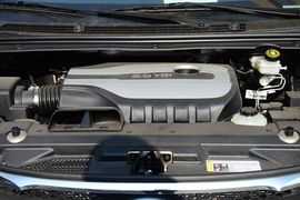 2016款上汽大通MAXUS G10 2.0T自动精英版
