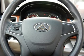 2016款上汽大通MAXUS G10 2.0T自动精英版