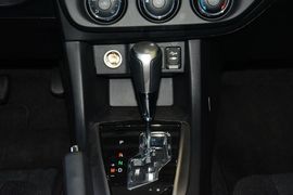 2016款丰田雷凌1.8GS CVT精英版