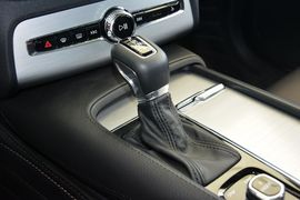 2015款沃尔沃XC90 2.0T T6智逸版 7座