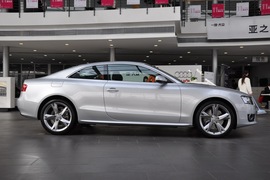 2010款奥迪A5 2.0TFSI