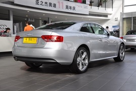 2010款奥迪A5 2.0TFSI