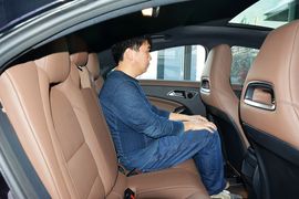 2016款奔驰CLA260 4MATIC
