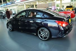 2016款奔驰CLA260 4MATIC
